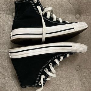 Converse 6.5 women’s
